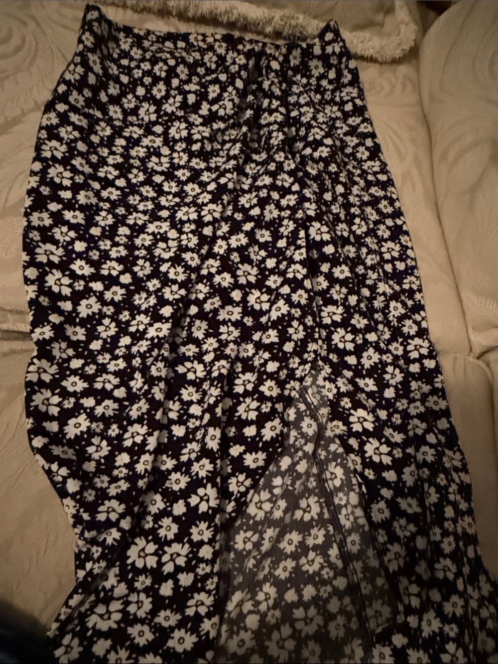 Black Floral Maxi Skirt with White Daisy Print - Versatile Women's Skirt